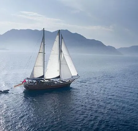 Barbaros Yachting Luxury Private Gulet 6 Cabins Bodrum