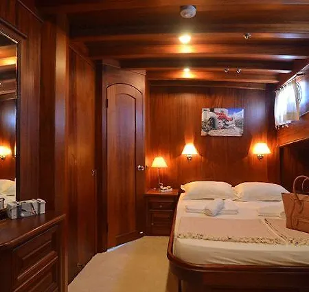 Barbaros Yachting Luxury Private Gulet 6 Cabins Bodrum