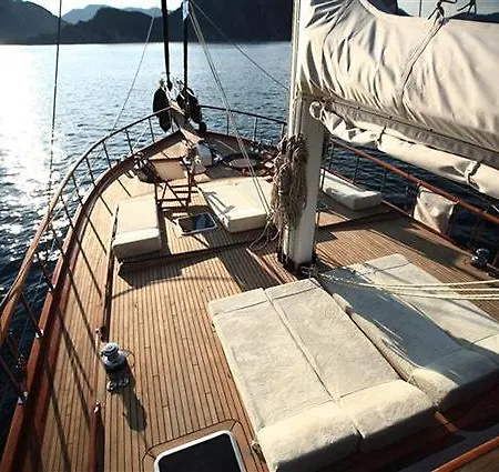 Barbaros Yachting Luxury Private Gulet 6 Cabins 보트호텔 Bodrum
