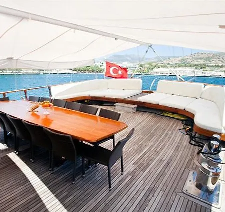 보트호텔 Barbaros Yachting Luxury Private Gulet 6 Cabins Bodrum