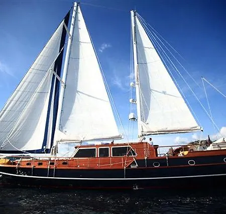 보트호텔 Barbaros Yachting Luxury Private Gulet 6 Cabins