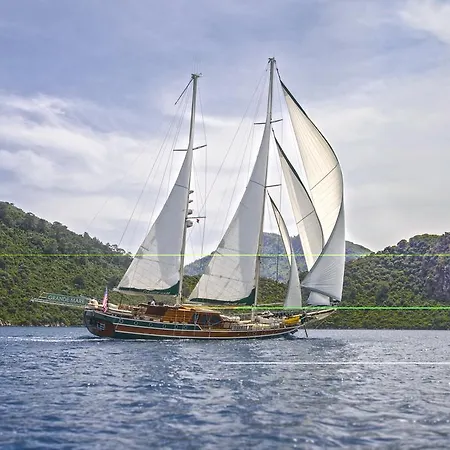 보트호텔 Barbaros Yachting Luxury Private Gulet 6 Cabins Bodrum