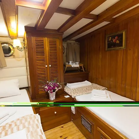 Barbaros Yachting Luxury Private Gulet 6 Cabins * Bodrum